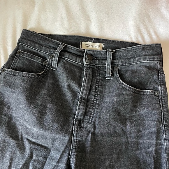 The Perfect Vintage Straight Crop Jean in Lunar Wash - Picture 8 of 13